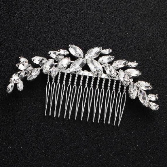 The Half Moon Crystal Hair Comb - Picture 2 of 5